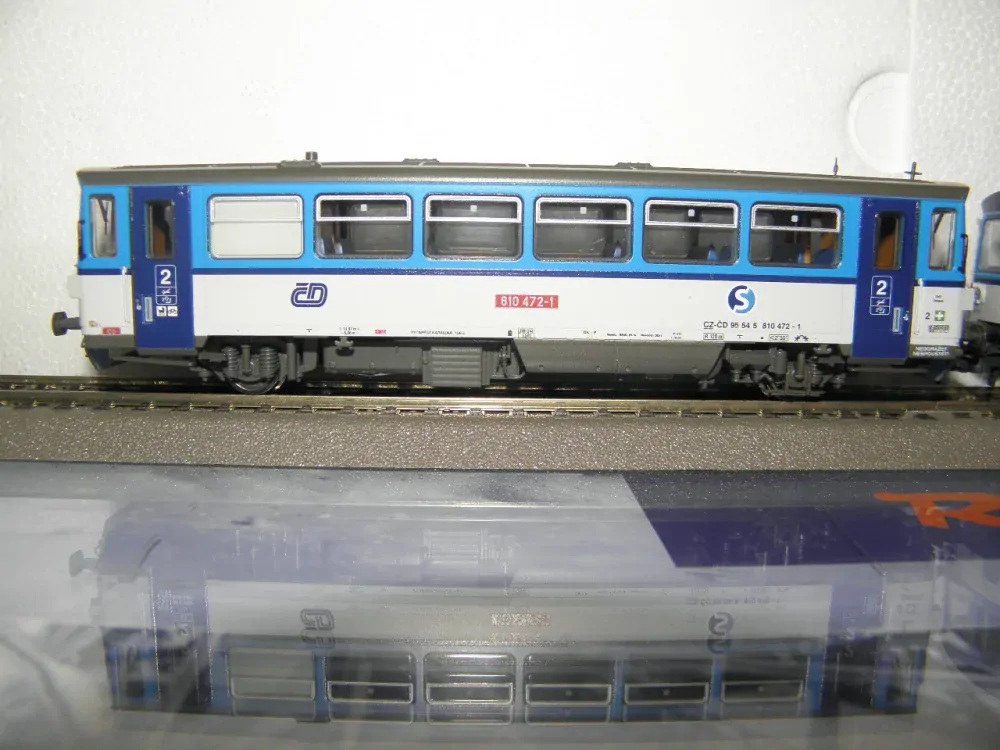 HO Roco 70378, Motorový vůz 810 472-1 + přívěsný vůz ČD, analog