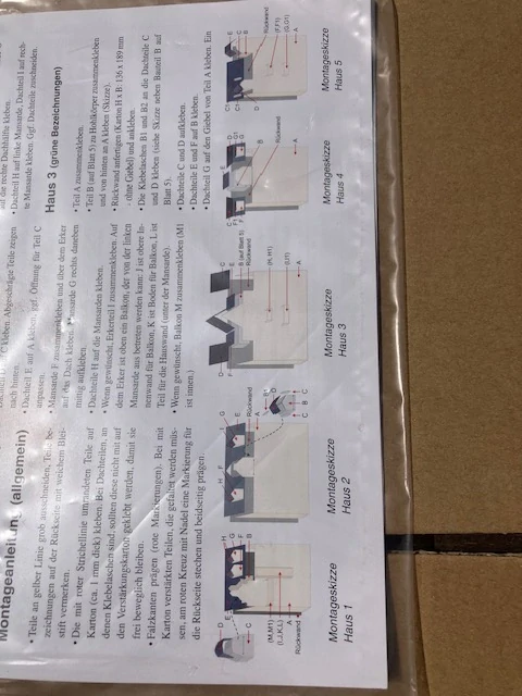 AUHAGEN 42501 , HO/TT 1:100, Set 5 kulis městských domů