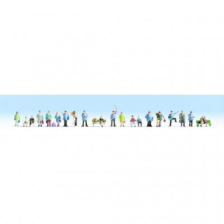 TT Noch 46105 XL set čekají cestující + nádržní personál (24 ks)